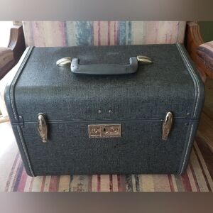 SALE 💣 Samsonite Shwayder Style 4812 Make Up Luggage Case Vintage Grey